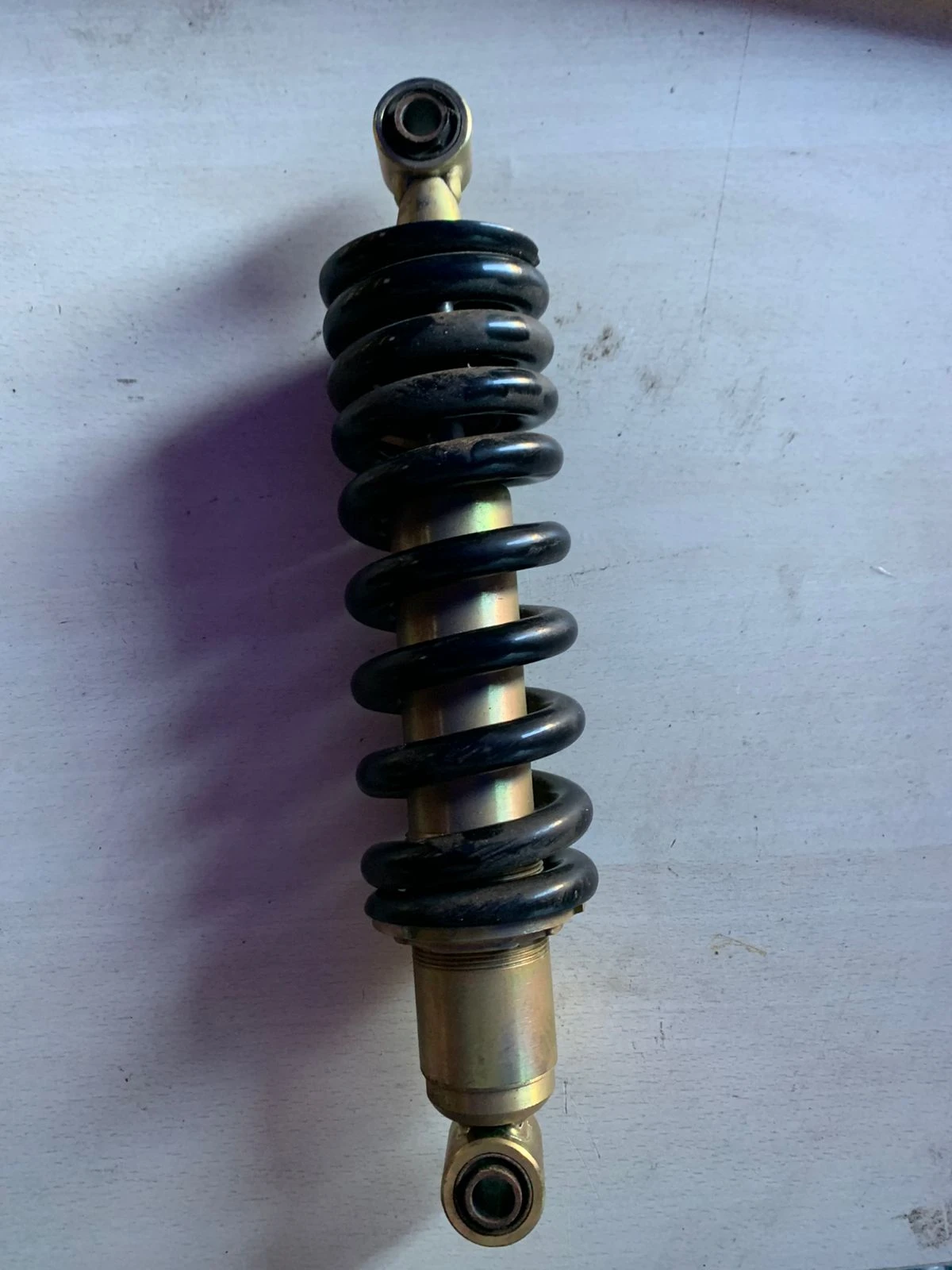 Amortisseur arrière